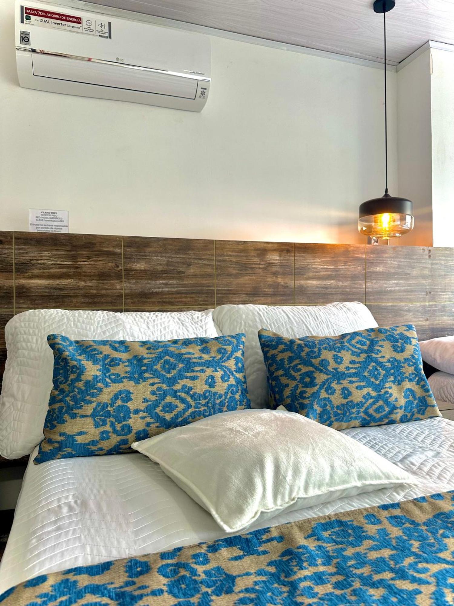 Hotel Los Maderos Кали Экстерьер фото